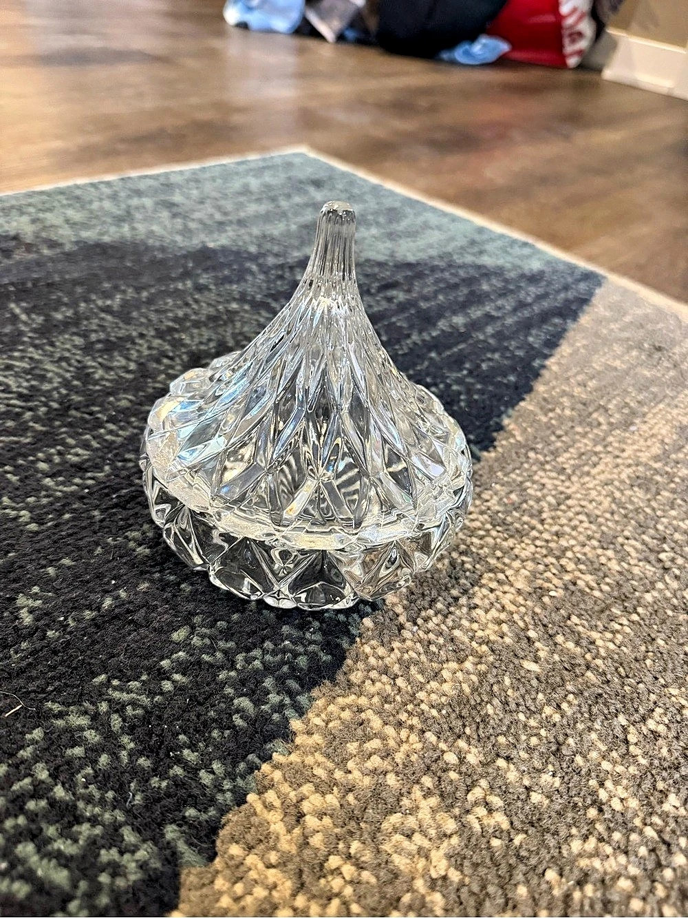 Godinger Hershey's Kisses Crystal Covered Candy Dish Clear Cut Glass Covered